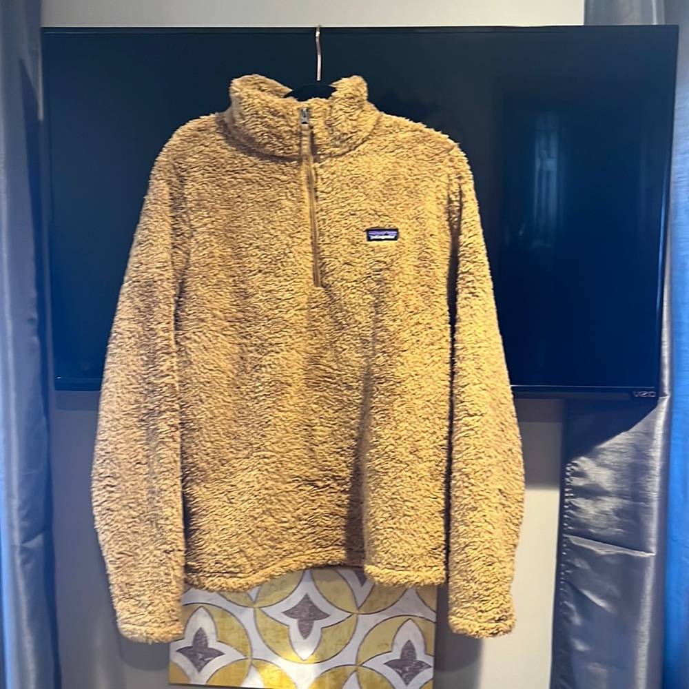Patagonia teddy fleece 1/4 zip pullover